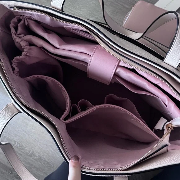 Poppy & Peonies Go Getter Tote - Cream - Picture 2 of 4